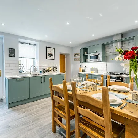 Carrie's Gate בית נופש *