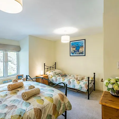 Carrie's Gate * Coniston